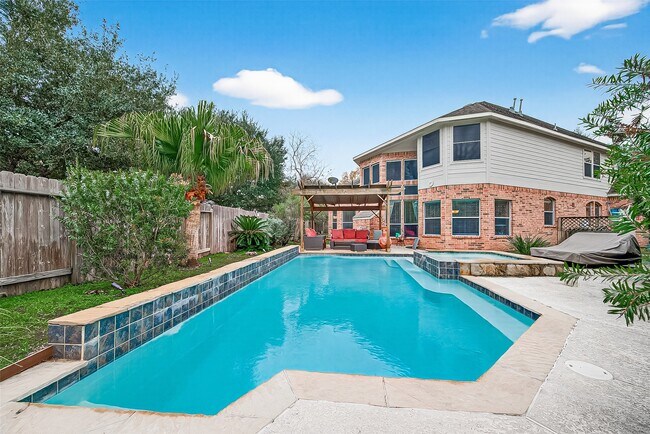 Building Photo - 6003 Dover Creek Ln