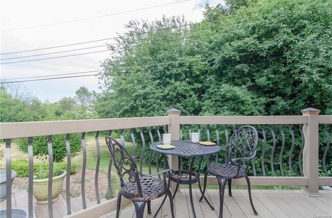 Building Photo - 3275 Chickering Ln