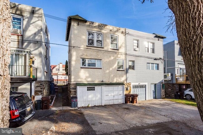 Building Photo - 244 Wabash Ave