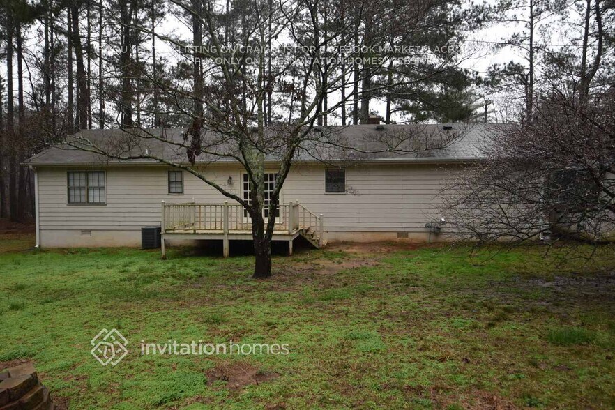 Building Photo - 2160 Flowery Branch Rd