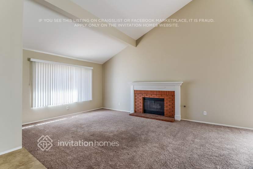 Building Photo - 41223 Maple St