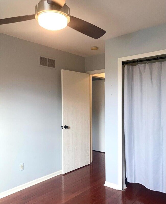 Building Photo - 3054 Forest Creek Ct