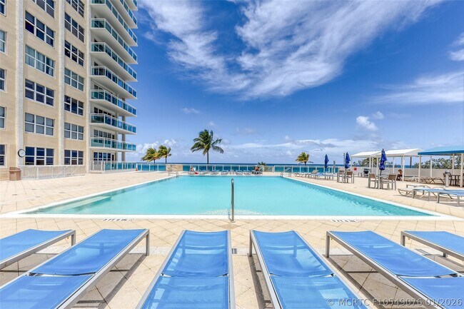 Building Photo - 3900 Galt Ocean Dr
