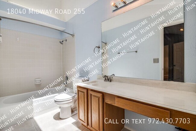 Building Photo - 18040 Midway Rd