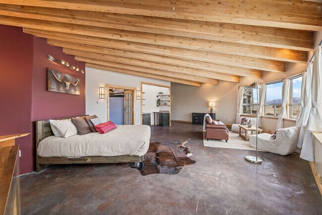 Building Photo - 84 Arcturus Dr