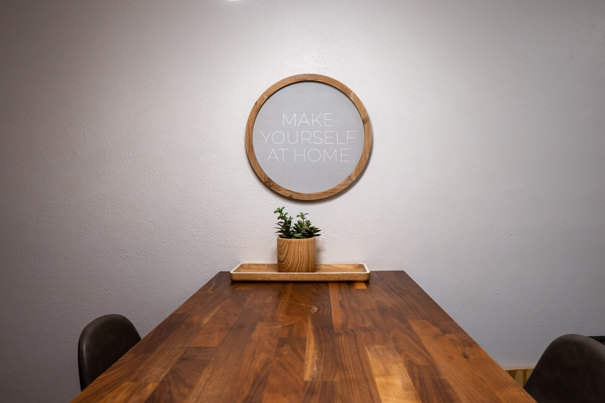 Bar top dining - 4615 N 14th St