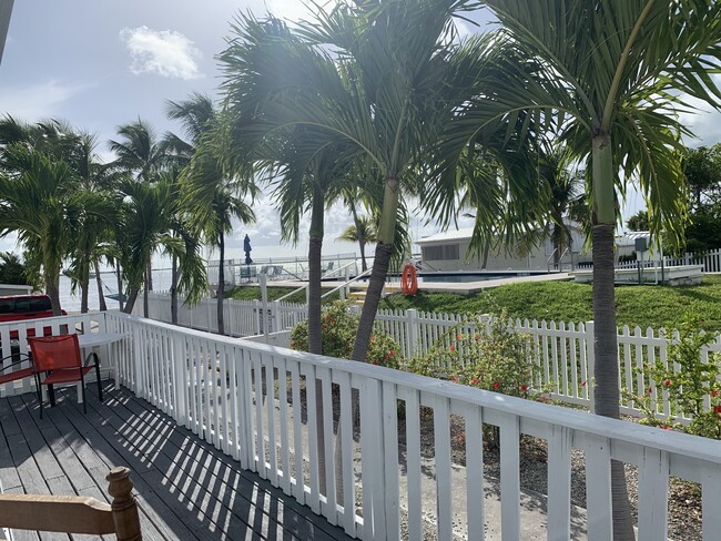 Building Photo - 55 Boca Chica Rd