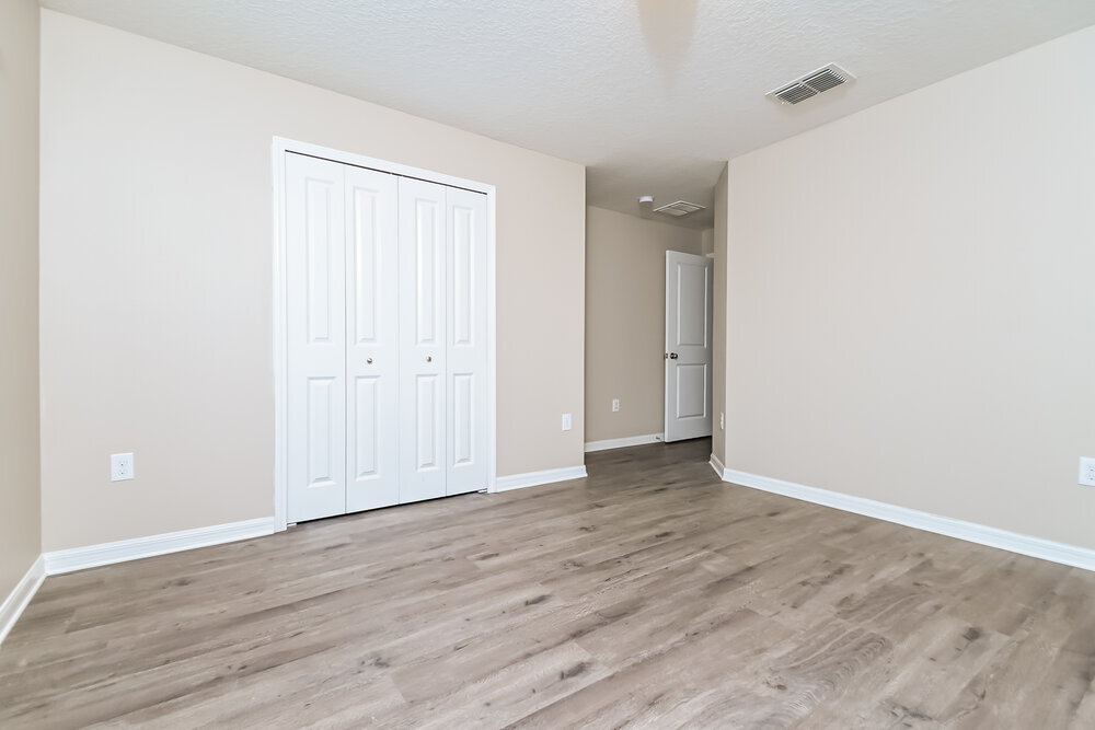 Building Photo - 10009 Rose Petal Pl