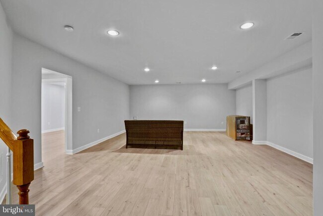 Building Photo - 24906 Earlsford Dr
