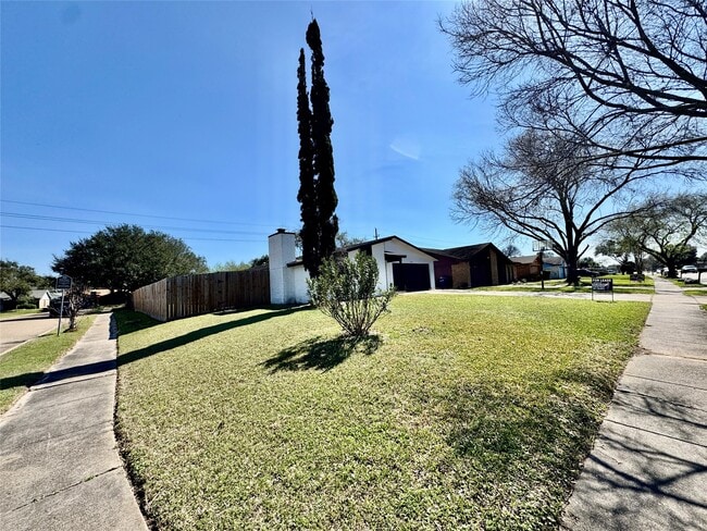 Building Photo - 7203 Addicks Clodine Rd