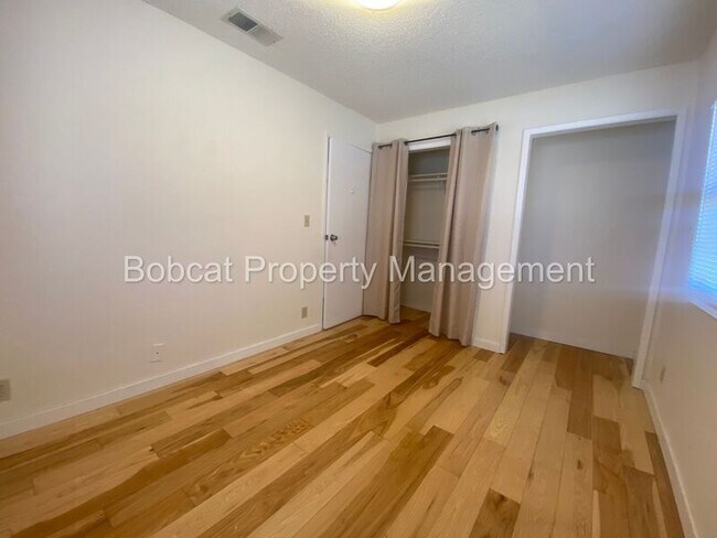 Building Photo - 3722 Lyla Ln