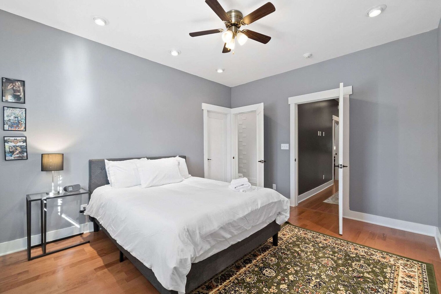 Building Photo - 209 Windmeade Cir