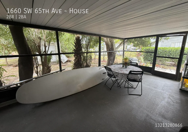 Building Photo - 1660 SW 65th Ave
