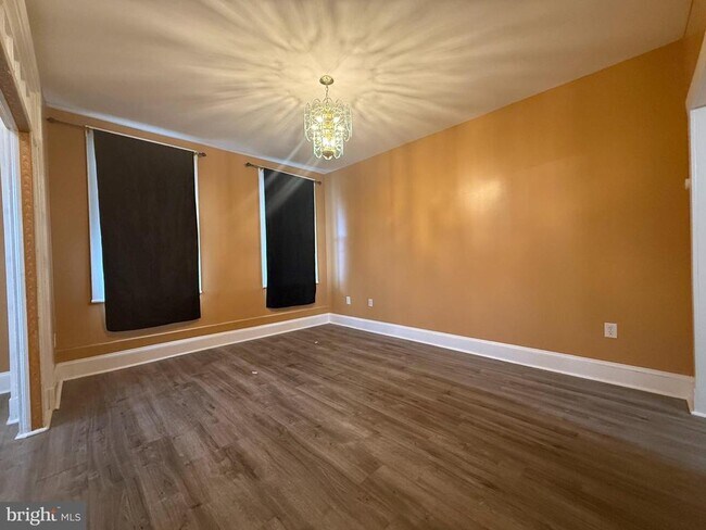 Building Photo - 720 Springfield Ave