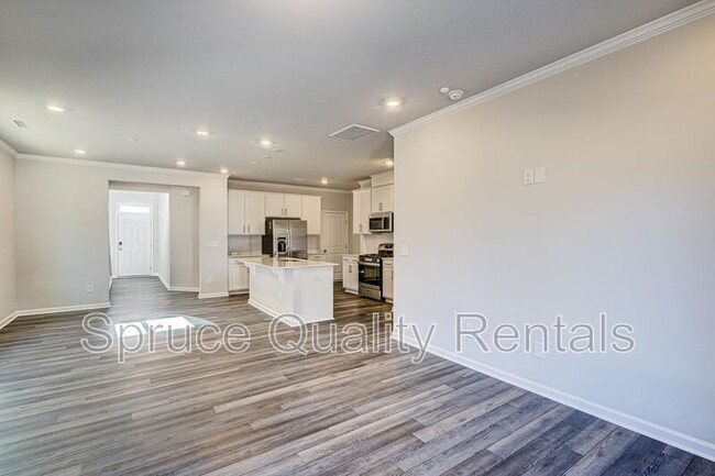 Building Photo - 712 Spoonbill Trl