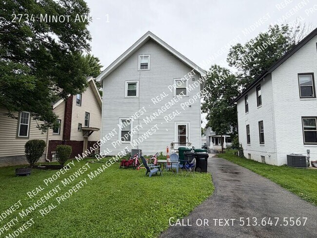 Building Photo - 2734 Minot Ave