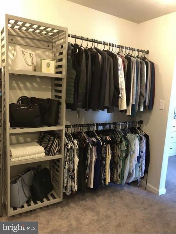 Building Photo - 3058 Goshen Dr