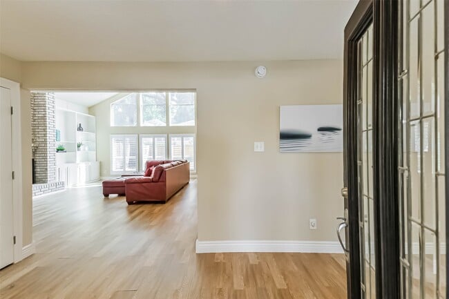 Building Photo - 3911 Cherry Forest Dr