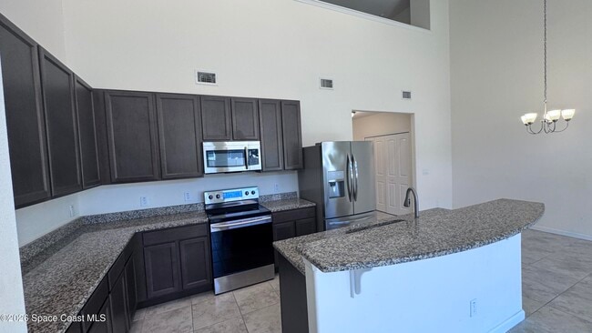 Building Photo - 759 Simeon Dr