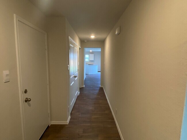 Building Photo - 2023-BUILT ONE STORY, 3 BEDROOM, 2 BATH