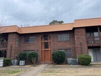 Building Photo - 629 Gable Ct
