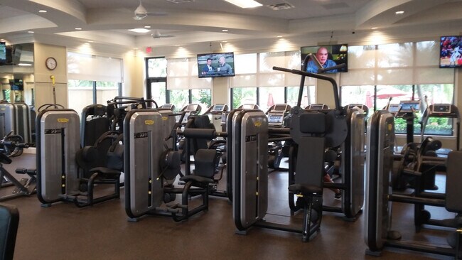 Building Photo - **2 + Den Condo - 1 Car garage - Fully Furnished - Short Term Lease (5.11 - 11.30) **