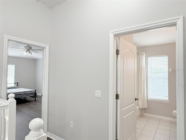 Building Photo - 1976 The Oaks Blvd