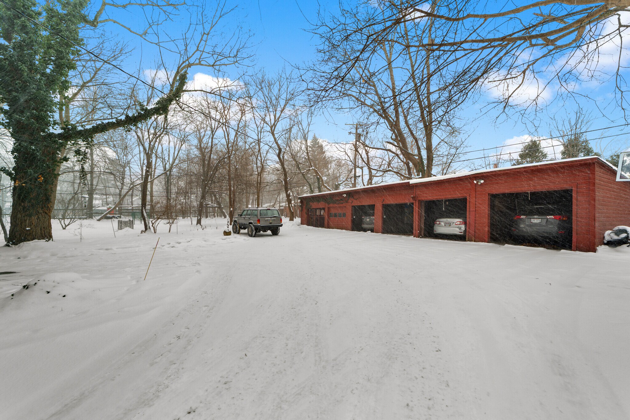 Building Photo - 14308 Superior Rd