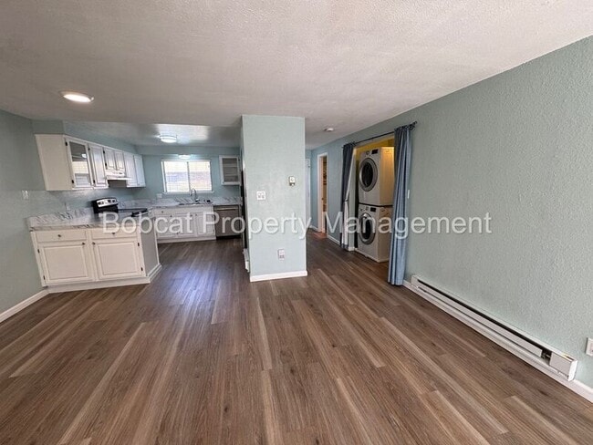 Building Photo - 1330 Ashby Ct