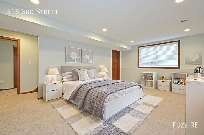 Building Photo - 616 N 3rd St