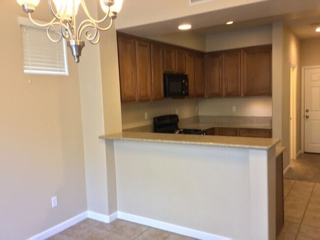 Building Photo - Gated Community 4 Bedroom 2.5 Bath Home...