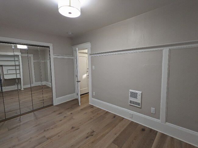 Building Photo - 341 Alcatraz Ave