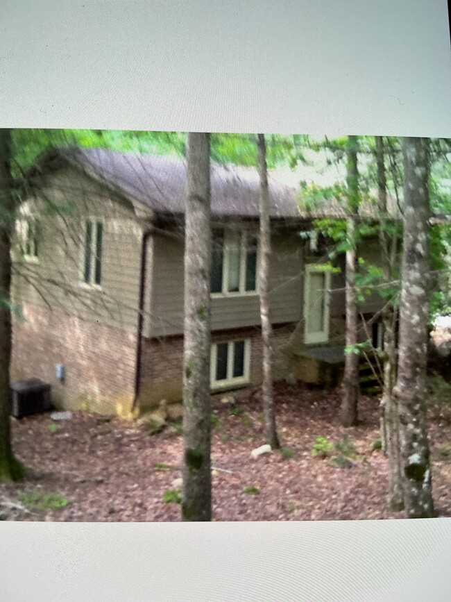 Building Photo - 303 Quail Ridge Rd