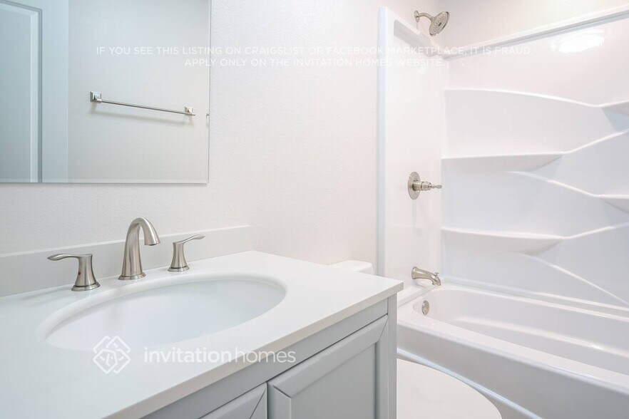 Building Photo - 3651 Sandy Brook Dr