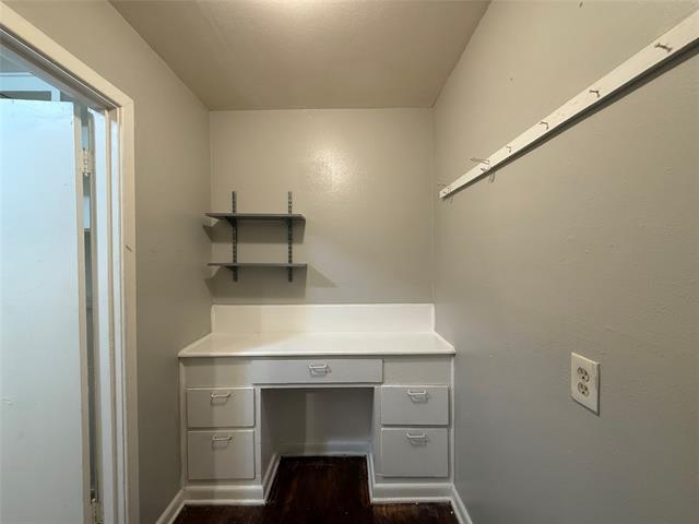 Building Photo - 4815 Live Oak St