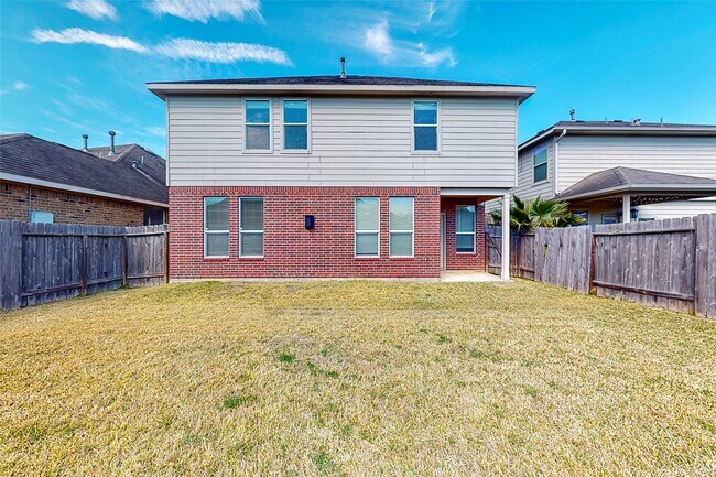 Building Photo - 8915 Headstall Dr