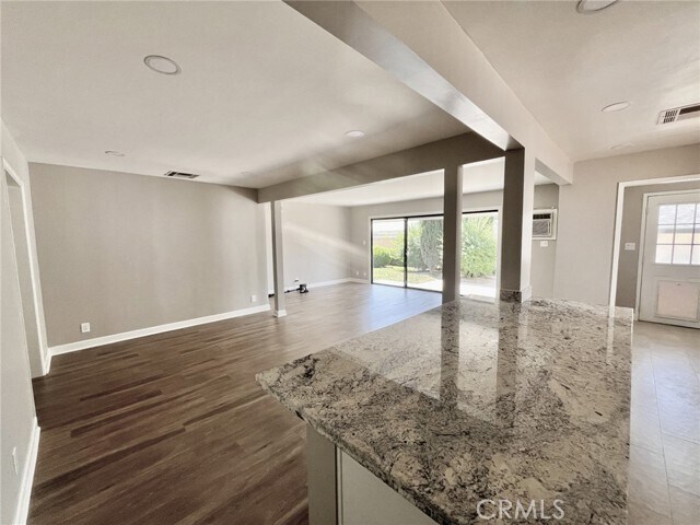 Building Photo - 1024 Cypress St