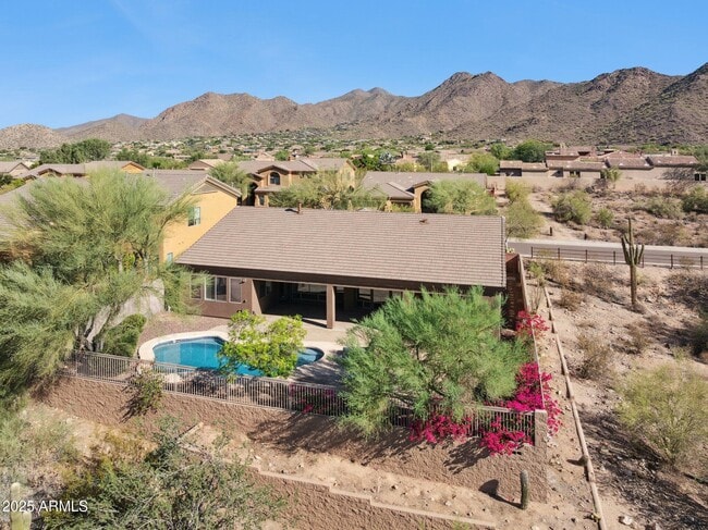 Building Photo - 13945 E Gail Rd