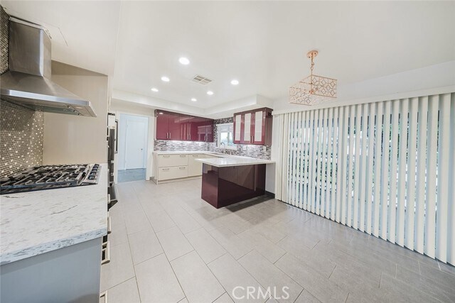 Building Photo - 5817 Lockhurst Dr