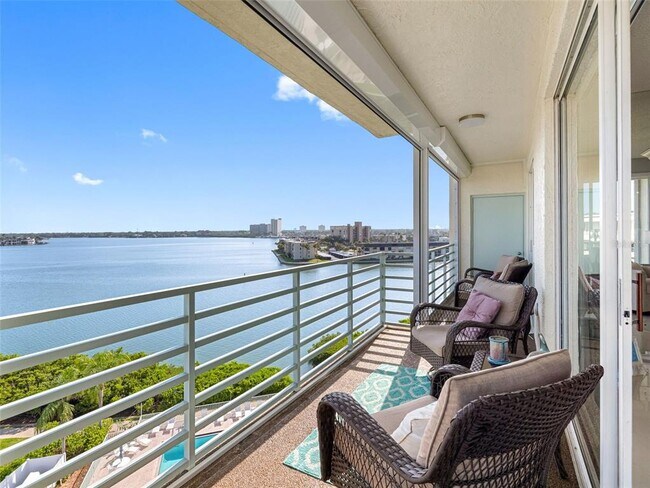 Building Photo - 7979 Sailboat Key Blvd S