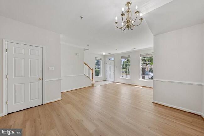 Building Photo - 15503 John Diskin Cir