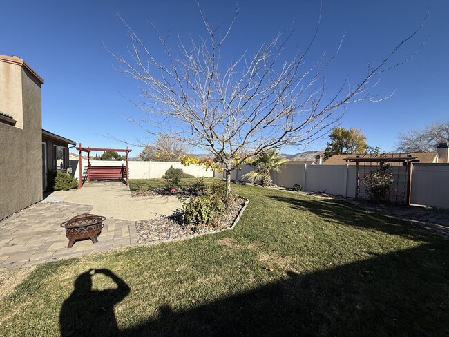 Building Photo - 1345 Clasico Dr