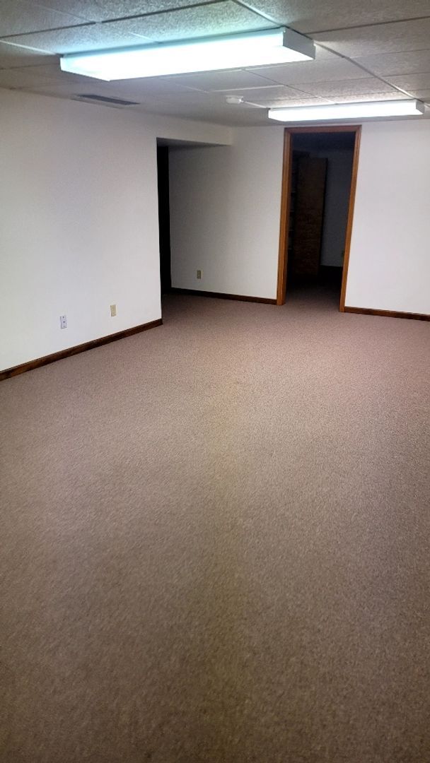 Building Photo - 1703 Lovers Lane Heights