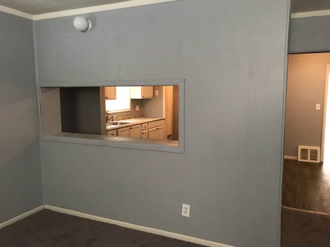 Building Photo - 9094 Braile St