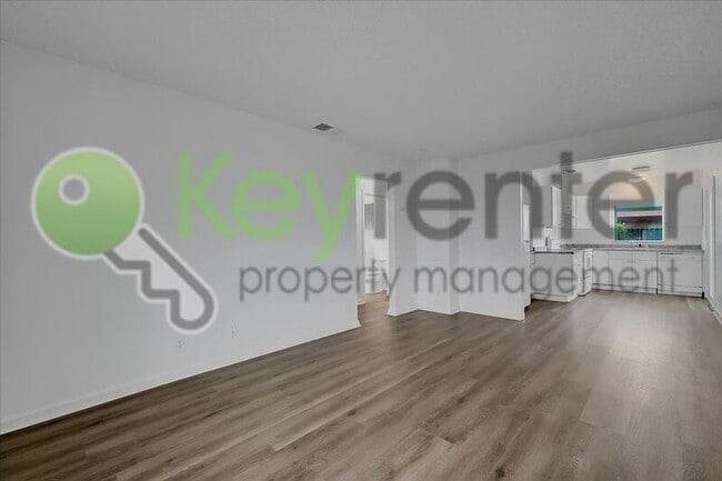 Building Photo - 3540 Grant Park Dr