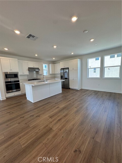 Building Photo - 26876 Rugged Rdg Ln