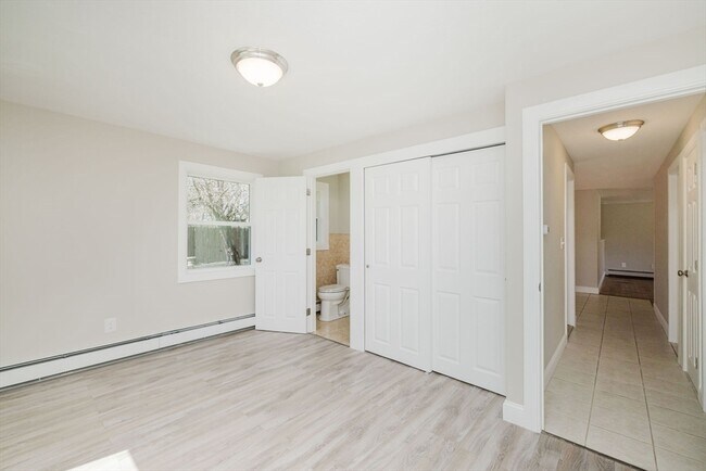 Building Photo - 125 Temi Rd