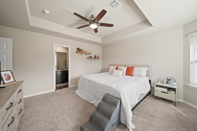 Building Photo - 5407 Briana Dee Dr