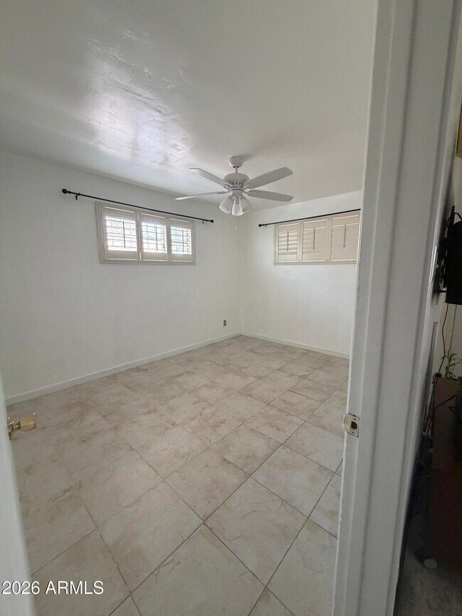 Building Photo - 8619 N 30th Dr