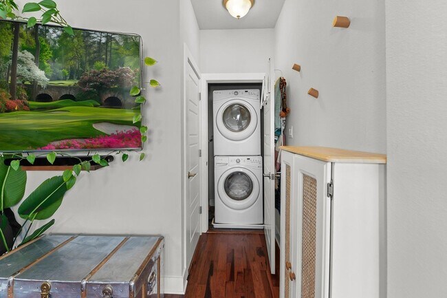 Building Photo - 2617 Witsome Loop